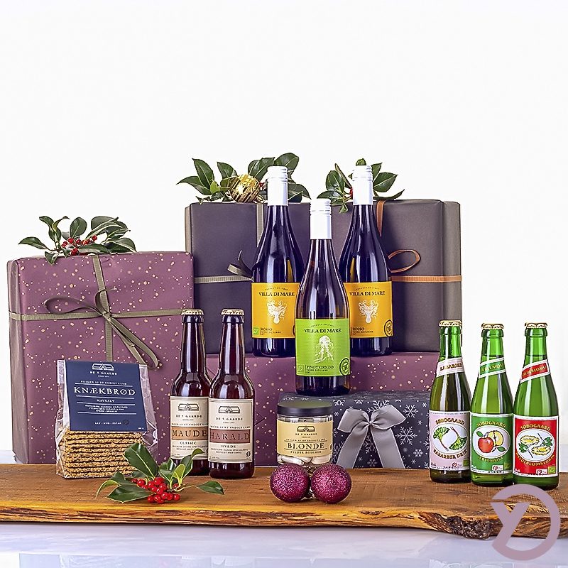 Økologisk gavekurv med vin, øl, saft og snacks Vol. 2