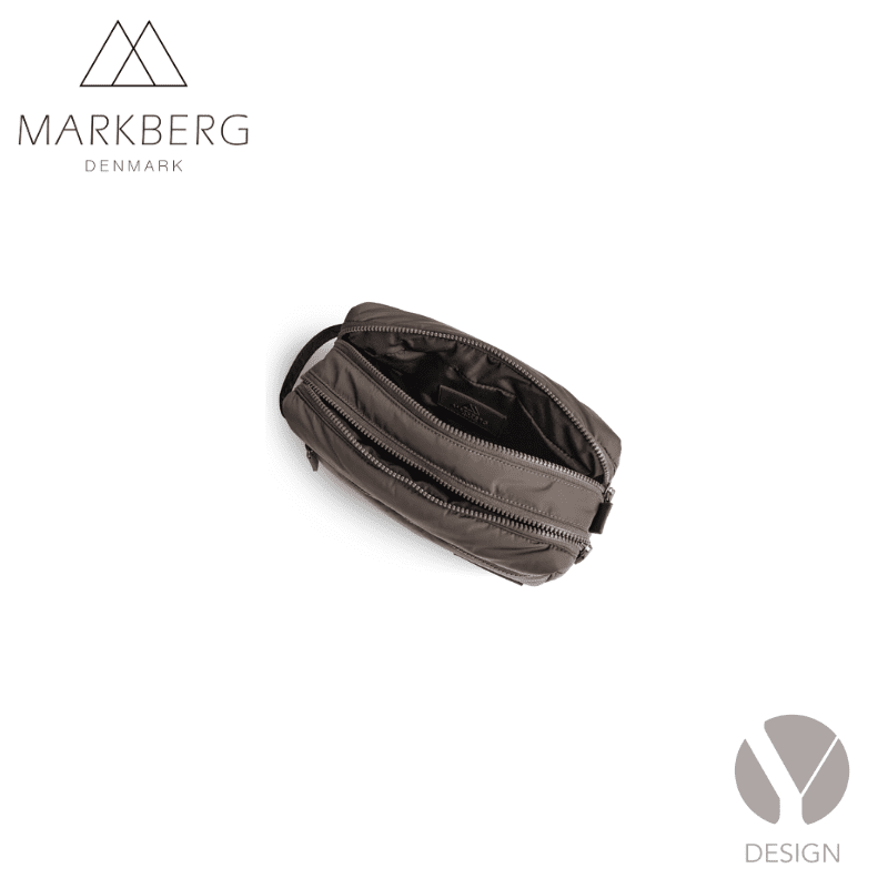 More weekend bag + Josephine toiletry bag fra Markberg  - vælg mellem Olive green eller Major Brown