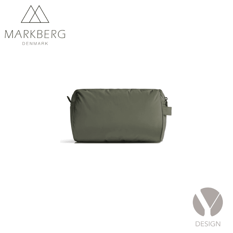 More weekend bag + Josephine toiletry bag fra Markberg  - vælg mellem Olive green eller Major Brown